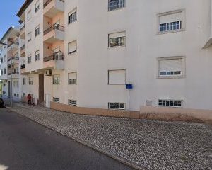 Estofos e Loja de Móveis DISAIMA Mobiliário e Decoração Lda
