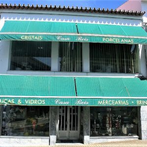 Estofos e Loja de decoração e bricolage Casa Reis