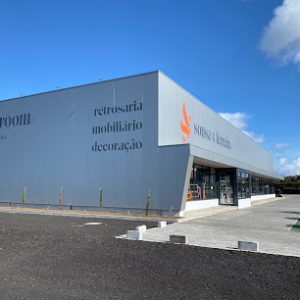 Estofos e Loja de decoração e bricolage Sousa Ferreira Lda