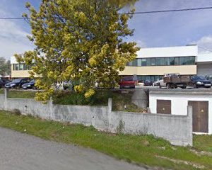 Estofos e Loja de móveis de cozinha Portax - Componentes De Móveis S A