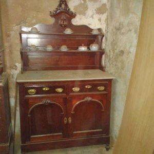 Estofos e Serviço de restauração de móveis antigos Restaurador de Moveis Restorer of furniture